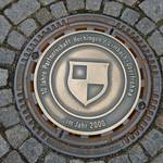 Den Gullideckel finden Sie Helenenstraße Ecke Johannisplatz