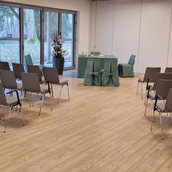 Blick in den Saal